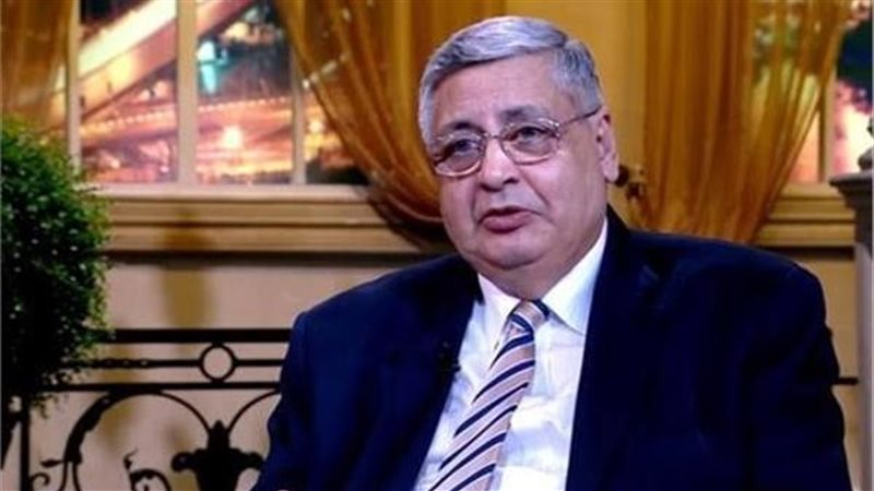 الدكتور محمد عوض