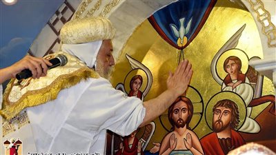 أسقف ملوي يدشن معمودية كنيسة العذراء وآفافيني