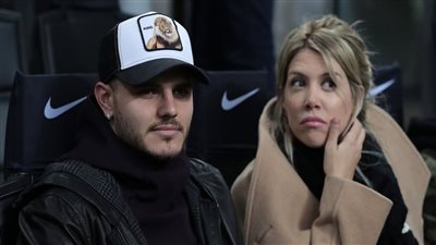 مهاجم باريس سان جيرمان ينفصل عن زوجته ووكيلة أعماله 