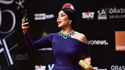 لوجين عمران تخطف الأنظار في خامس أيام مهرجان الجونة السينمائي | صور