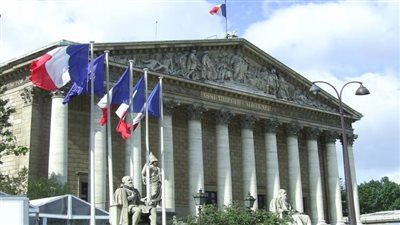 أزمة دبلوماسية.. حقيقة طرد سفير فرنسا من بيلاروسيا