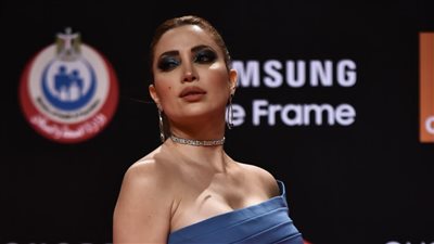 نسرين طافش: الجونة يعرض أفلامًا وثقافة والريد كاربت جزء من أي مهرجان | فيديو