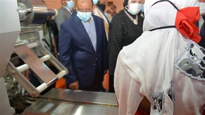 وزير التنمية المحلية: الوادي الجديد أكبر قلاع التمور في المنطقة العربية