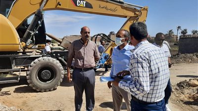 إزالة 25 حالة تعد على أراضي أملاك دولة ومجارى مائية بصدفا أسيوط
