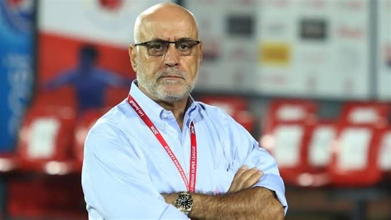 فينجادا، المدير الفني