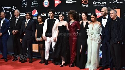 وصول أبطال وصُناع فيلم “أميرة” إلى ريد كاربت مهرجان الجونة السينمائي |فيديو وصور