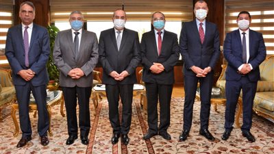 محمد منار يلتقى مدير عام المنظمة العربية للطيران