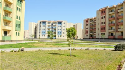 الإسكان تبدأ الاستعلام الميداني عن الحاجزين لشقق 49 مشروعا.. تعرف عليها