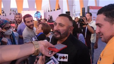 أحمد السقا بعد تكريم مهرجان الجونة: العداد اتصفر ورجعت تلميذ