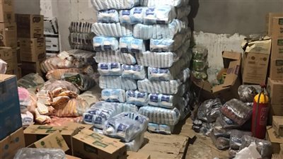  ضبط مواد غذائية منتهية الصلاحية ومجهولة المصدر فى طلخا 