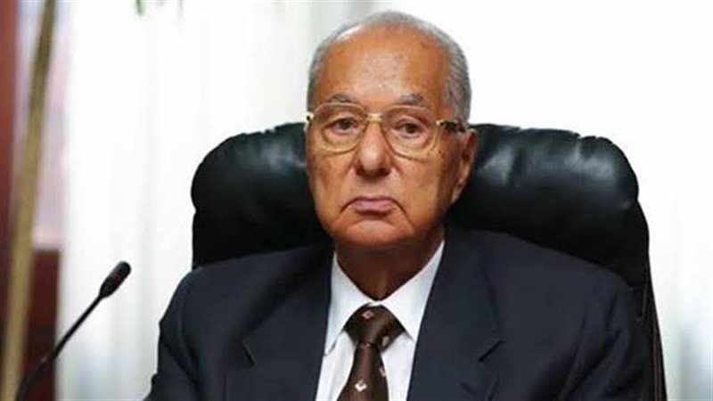 الدكتور محمود حمدي