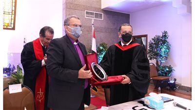 رئيس الإنجيلية يشارك في حفل تكريم عميد كلية اللاهوت السابق