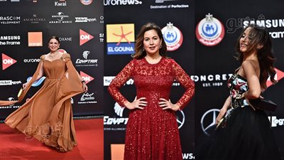 أجمل إطلالات الفنانات على ريد كاربت سابع أيام مهرجان الجونة |فيديو و صور