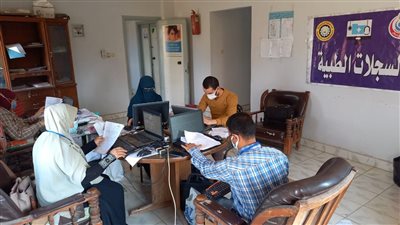 الكشف على ١١٥٤ مريضا في قافلة طبية بقرية كفر المحمدية بالدقهلية 