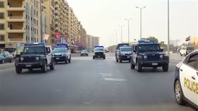  القبض على 199 تاجر مخدرات و63 بلطجى وهارب من المراقبة 