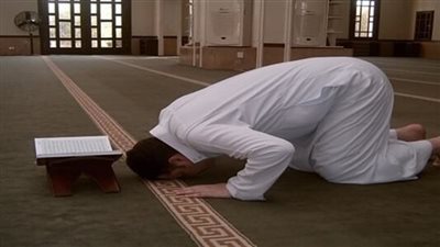  كل ما تريد معرفته عن فضل سجدة الشكر ووقتها وحكمها 