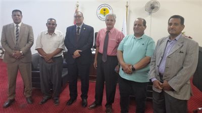 جامعة الوادي الجديد تبحث التحسين الوراثي للثروة الحيوانية باستخدام تقنيات التلقيح الصناعي