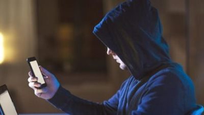 ما حكم اختراق الهواتف وأجهزة الحاسوب الخاصة؟ الإفتاء تجيب