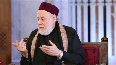 علي جمعة: وقى الله الأمة من الوقوع في عبادة الرسول