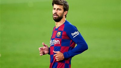 دوري أبطال أوروبا.. بيكيه يعادل إنجاز روبرتو كارلوس