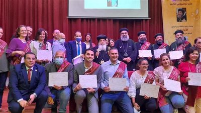 الأنبا دانيال يشهد تخرج الدفعة الرابعة بمعهد القديس أثناسيوس للعقيدة