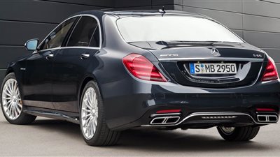  استدعاء 60 سيارة مرسيدس 2021 في السعودية بسبب خلل خطير