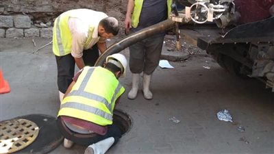 ضبط 3 سناتر تعليمية مخالف وسحب خلاط بناء مخالف بالجيزة | صور