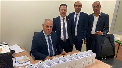 ضبط سيف محظور و12 لمبة تجسس بحوزة راكبين قادمين من بيروت والإمارات| صور