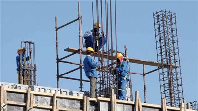 ما هي اشتراطات التأمين على عمال المقاولات؟.. التأمينات تجيب 