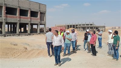 رئيس جهاز مدينة بدر يتابع أعمال تنفيذ ناد رياضى جديد 