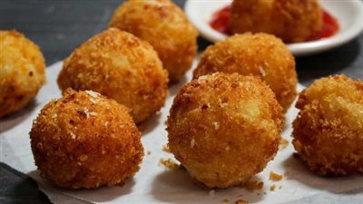 دراسة حديثة تحذر من مخاطر الإفراط في تناول الطعام المقلي على الإفطار