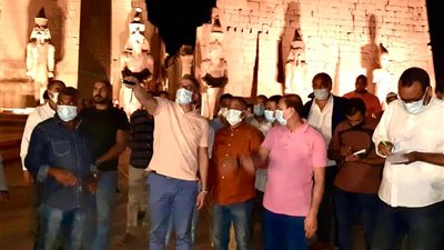 وزير السياحة والآثار يتفقد الاستعدادات النهائية لافتتاح طريق الكباش