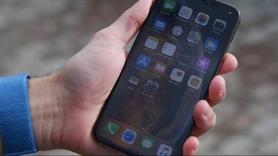 إزاي تعرف إن تليفونك مخترق.. وطرق الحماية من التجسس| فيديو 