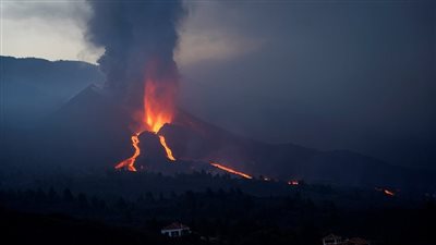 حقيقة وصول غازات بركان لابالما السامة إلى الإسكندرية 