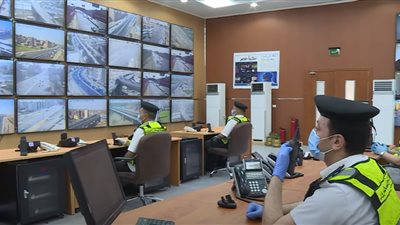 إرشادات القيادة الآمنة أثناء الأمطار والأحوال الجوية السيئة