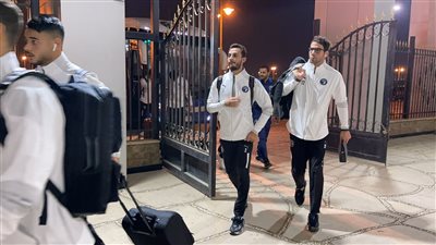 قبل مبارتهما بالكونفدرالية.. بيراميدز وعزام يصلان ملعب الدفاع الجوي|صور