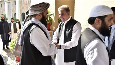 سيناريوهات التعاون بين باكستان وطالبان لمكافحة داعش.. أبرزها فتح قنوات استخباراتية سرية 