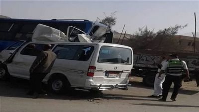 المعاينة الأولية تكشف ملابسات حادث تصادم سيارتين بالعاصمة الإدارية 