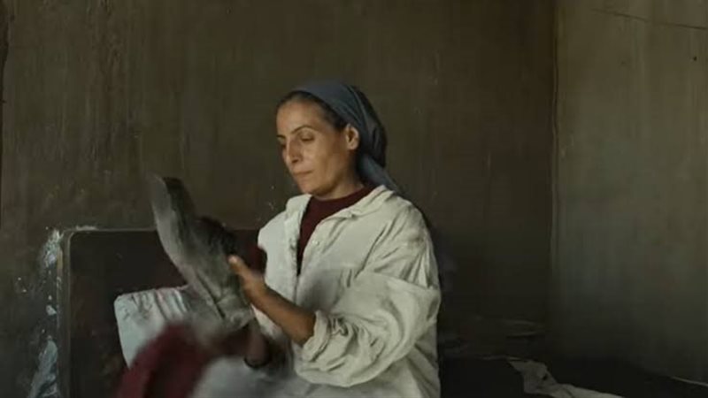 مشهد من فيلم ريش