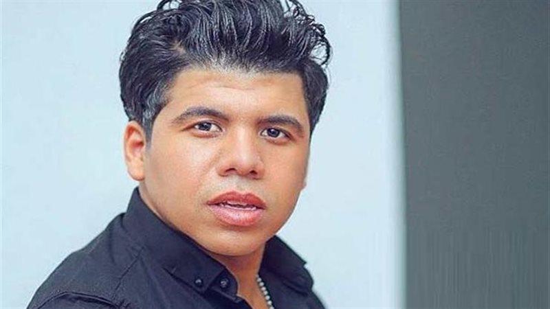 عمر كمال 
