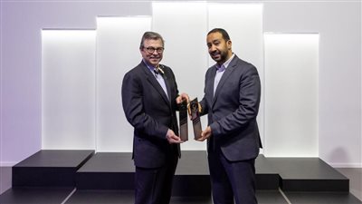 المصرية للاتصالات تحصد جائزتى أسرع شبكة إنترنت أرضي بشمال أفريقيا وأسرع إنترنت موبايل في مصر