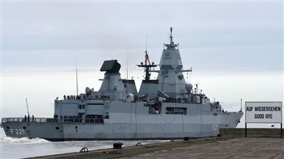 فرقاطة ألمانية تطلق صاروخين نحو مسيرة أمريكية، ماذا حدث؟