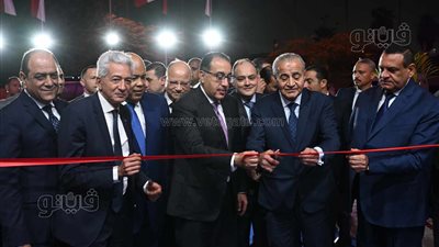 خصومات 30%، مدبولي يتفقد أجنحة معرض أهلا رمضان بالقاهرة (صور)