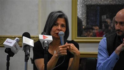 سلوى محمد علي في ندوة تكريمها بمهرجان الإسماعيلية: فخورة لكوني اشتراكية ناصرية.. وكنت خايفة أعنس