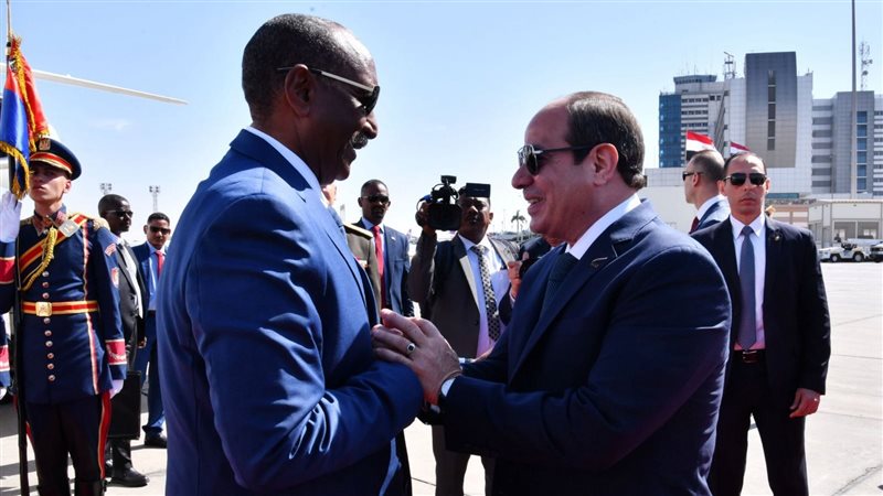 الرئيس السيسي والبرهان،