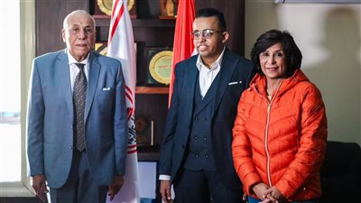 طلبها من السيسي.. الزمالك يستقبل البطل عبد الرحمن مصطفى ويهديه عضوية النادي (صور) 