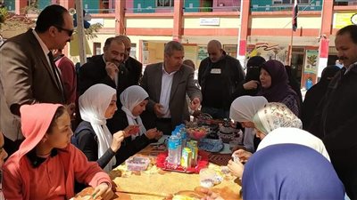 ورشة عمل للطلاب المبدعين والموهوبين بمدارس إدارة الروضة بدمياط