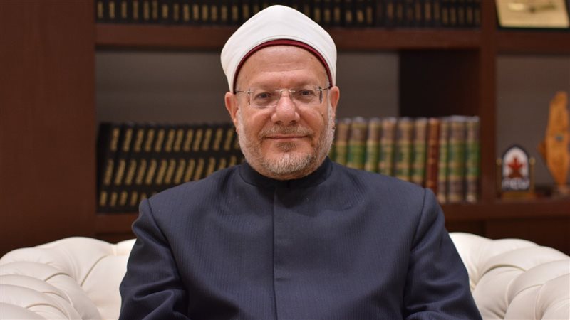 الدكتور شوقي علام