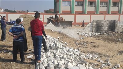 إزالة 18 حالة تعدٍ بنطاق 5 مراكز بالبحيرة 