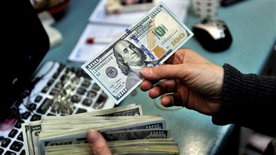 سعر الدولار مقابل الجنيه في بداية تعاملات اليوم السبت 2 مارس 2024